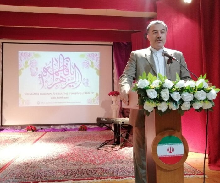 همایش "نقش اجتماعی و تربیتی زن از دیدگاه اسلام" در باکو برگزار شد