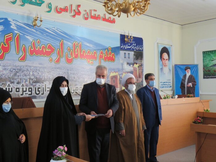 امام جمعه مراغه: بانوان حضرت فاطمه زهرا (س) را اسوه و الگو قرار دهند