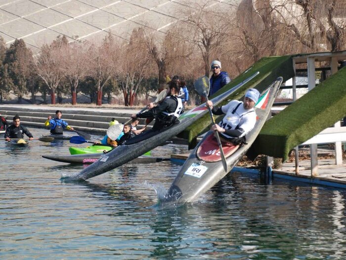 صدرنشین لیگ برتر قایقرانی روئینگ مشخص شد