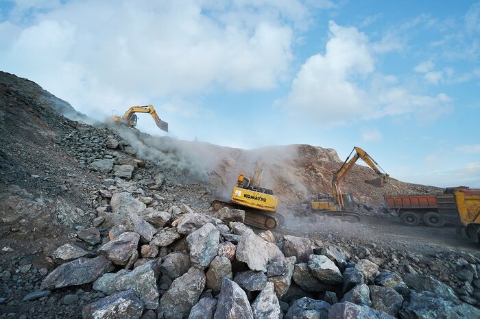 عملیات اجرایی کارخانه کنسانتره ۲۵۰ هزارتنی معدن سنگ آهن اسفندار ابرکوه آغازشد