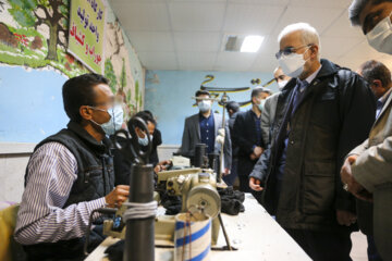 بازدید دبیرکل ستاد مبارزه با مواد مخدر از مرکز نگهداری معتادان موضوع ماده ۱۶ (متجاهر) شیراز