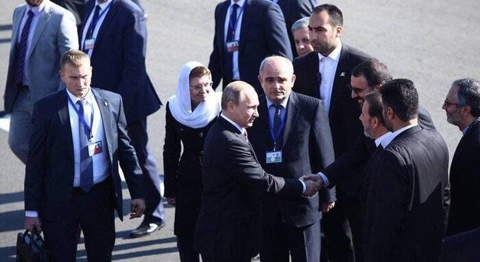 آیا روس‌ها در سفر رییس‌جمهور به مسکو تشریفات را رعایت نکردند؟