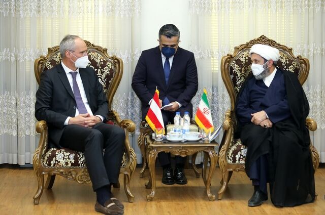 Austria eager in broadening interaction with Iranian scholars :Envoy