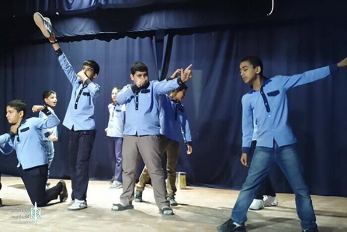 ردپای سالاری، نصیریان، زنجانپور و رحمانیان در تئاتر هفته