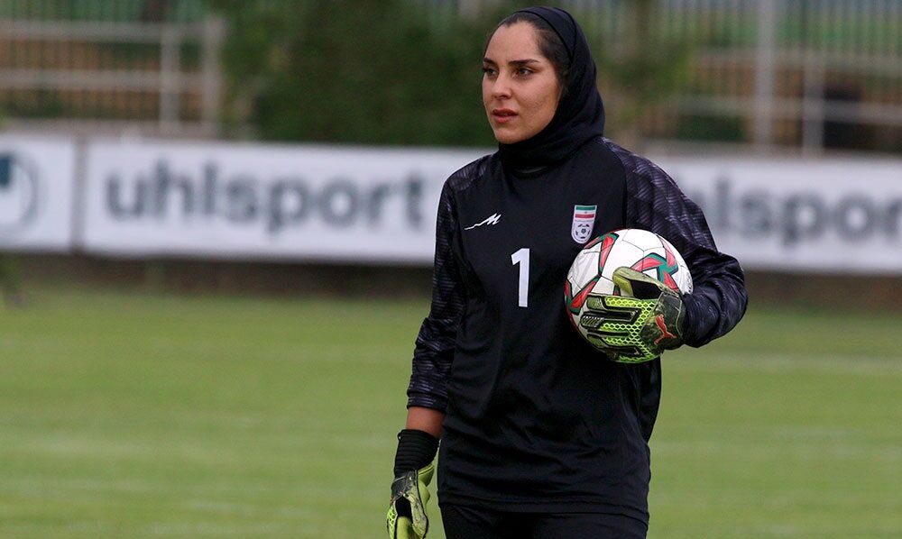 دروازه‌بان: فوتبال بانوان حمایت نمی شود 