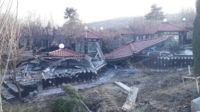 بنای غیرمجاز "کاخ ایرانیان" در منطقه ارژن فارس تخریب شد