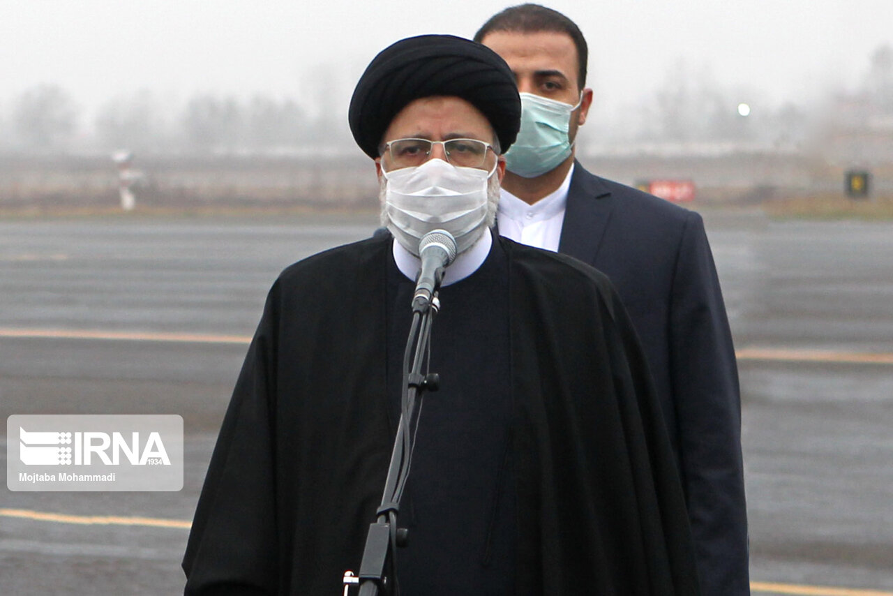 آیت الله رییسی: گیلان ظرفیت حل بسیاری از مشکلات استانی و ملی را دارد آیت الله رییسی: گیلان ظرفیت حل بسیاری از مشکلات استانی و ملی را دارد