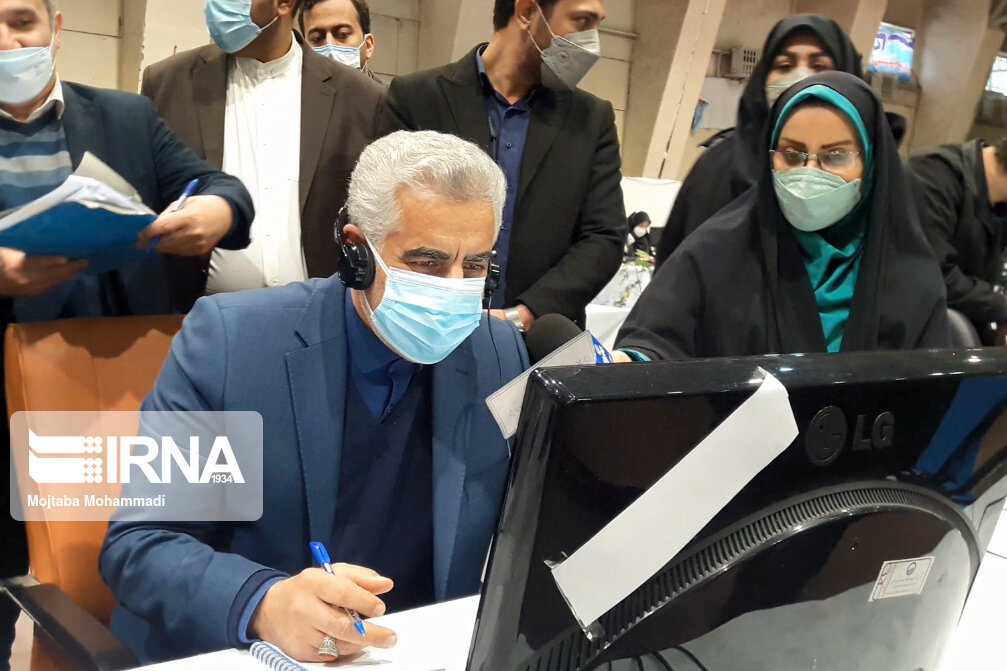 استاندار گیلان در مرکز سامد استاندار گیلان در مرکز سامد