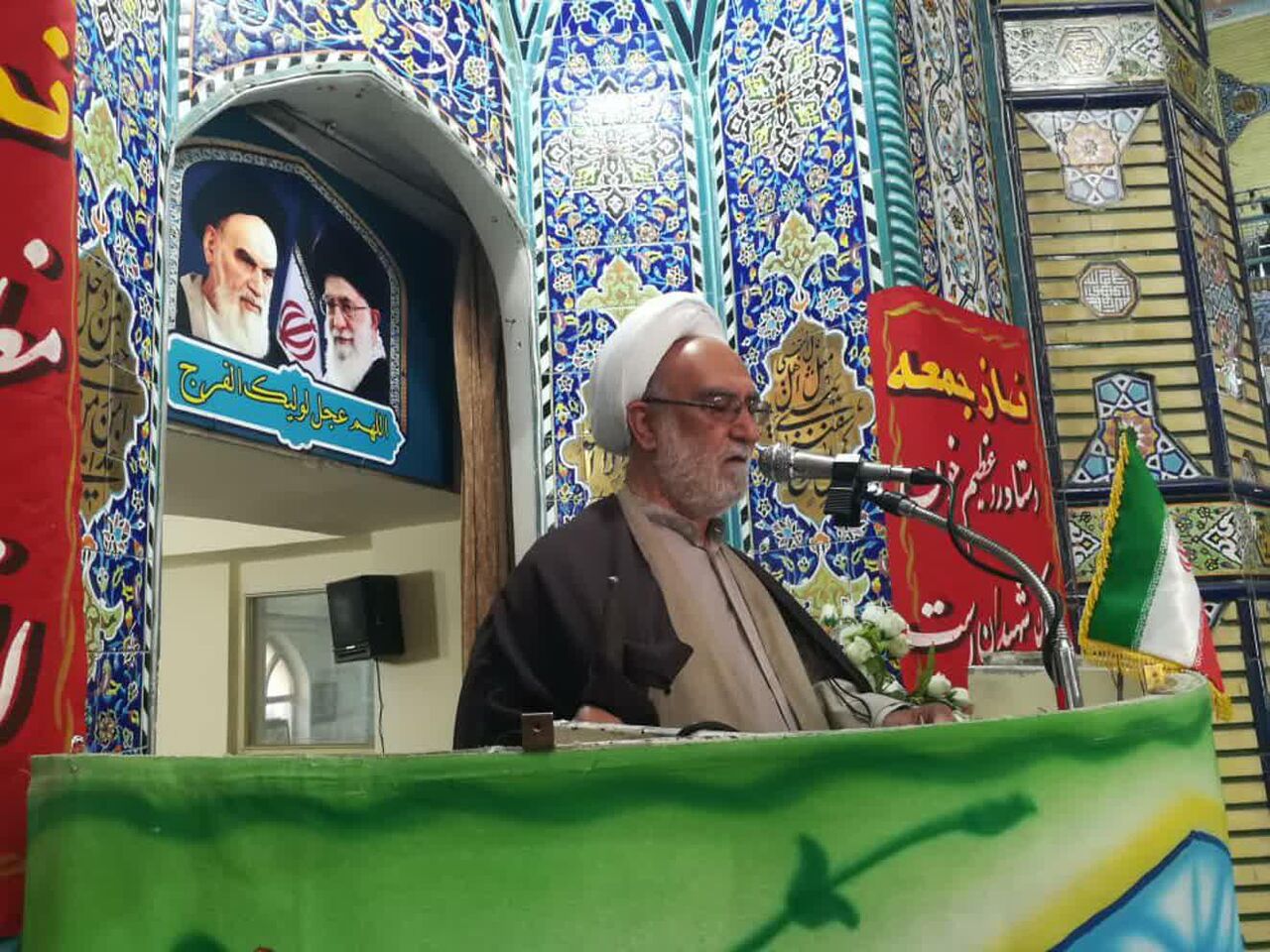 امام جمعه موقت ورامین: اربعین، مانور بزرگ اقتدار جهان تشیع است
 امام جمعه موقت ورامین: اربعین، مانور بزرگ اقتدار جهان تشیع است