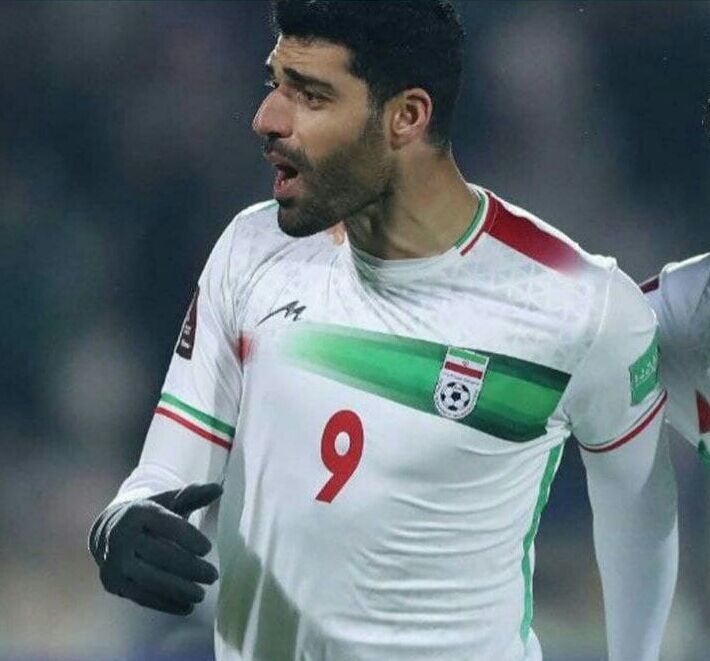  استاندار بوشهر:مهدی طارمی نمونه جوان موفق ایرانی است
