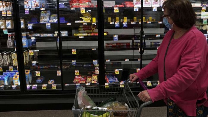 بحران زنجیره تامین کالا و قفسههای خالی در فروشگاههای آمریکا