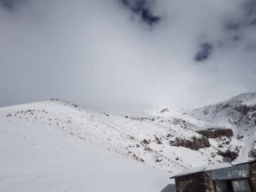 صعود کوهنوردان زنجان و خوزستانی به تفتان