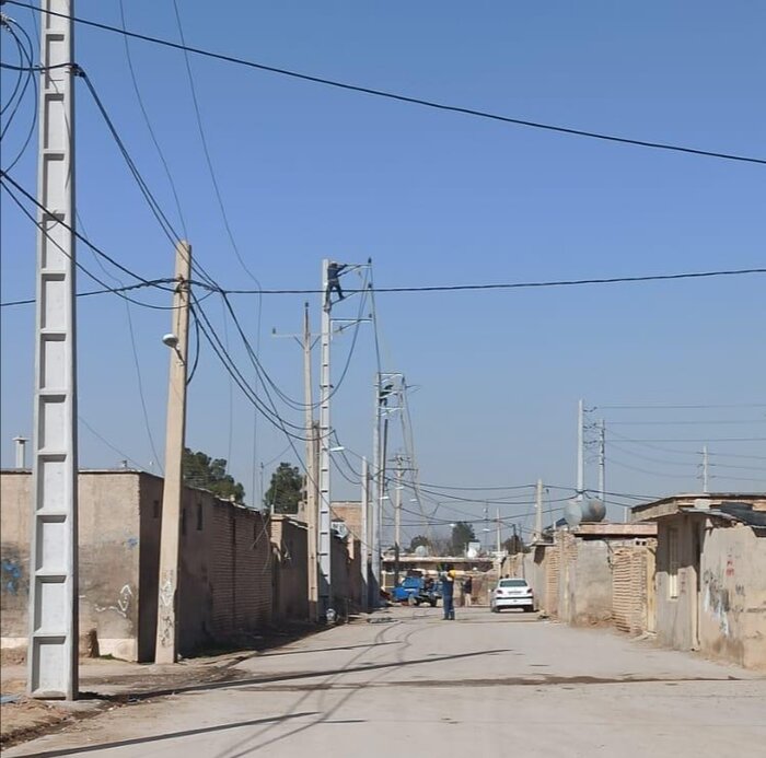 ۴۵ میلیارد ریال برای اصلاح شبکه های برق شهری و روستایی فارس هزینه شد