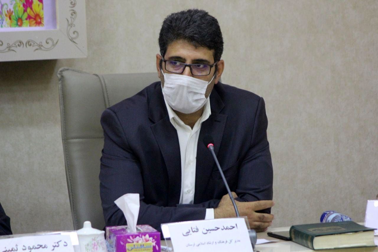 کتاب و کتابخوانی عامل مهمی در توسعه فرهنگ جامعه است