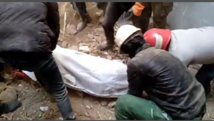 ریزش ساختمان جان دو بانوی فسایی را گرفت  ریزش ساختمان جان دو بانوی فسایی را گرفت