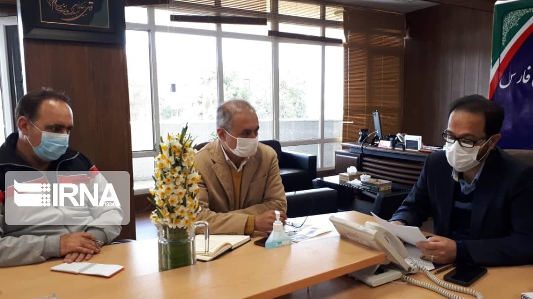 فارس استان درخشان عرض جغرافیایی در تولید انرژی خورشیدی است فارس استان درخشان عرض جغرافیایی در تولید انرژی خورشیدی است