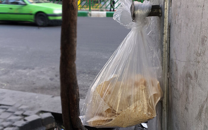 یاد روزهایی که نان برکت بود و بیحرمتی به آن گناه