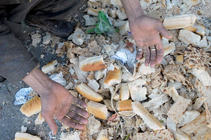 یاد روزهایی که نان برکت بود و بیحرمتی به آن گناه