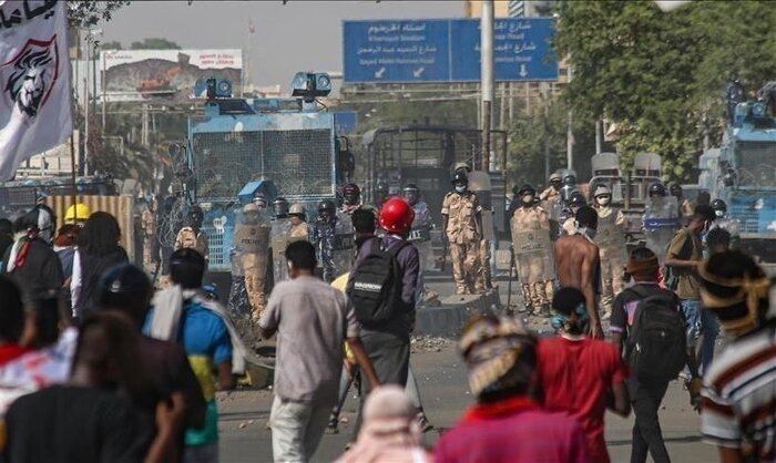 تظاهرات شبانه سودانی‌ها علیه دولت نظامی