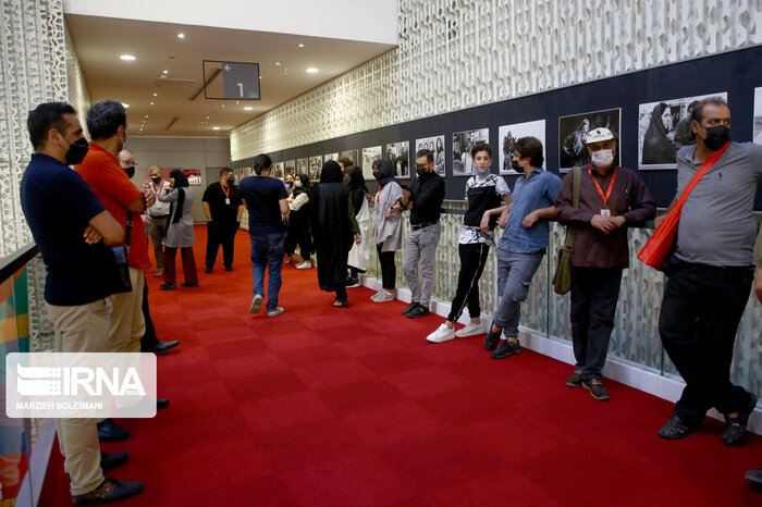 بازی تمام نشدنی «جواد عزتی» و پیشبینی برندگان «سیمرغ چهلم»