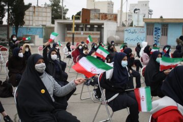 نواختن زنگ انقلاب در سمنان