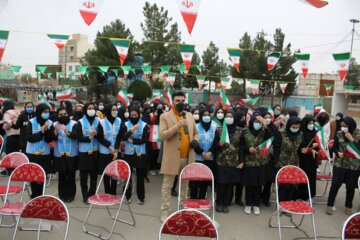 نواختن زنگ انقلاب در سمنان