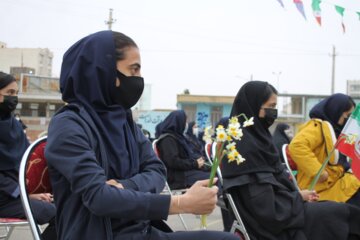 نواختن زنگ انقلاب در سمنان