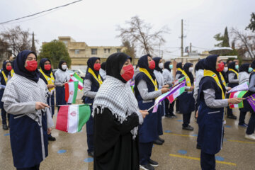 زنگ انقلاب در دبیرستان دخترانه پویش ناحیه ۳ شیراز نواخته شد