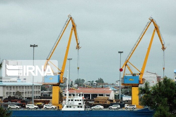 عبور از جاده خزان تحریم با پرش بهاری صادرات از بندر امیرآباد