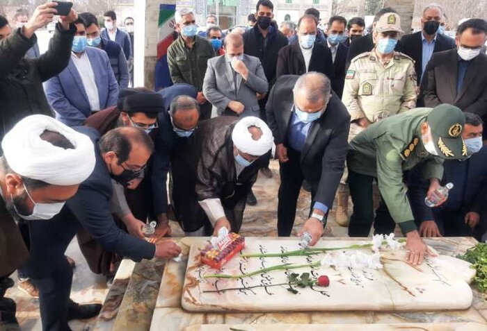 جهاد برای امیدآفرینی مهمترین راه مقابله با توطئه دشمنان است