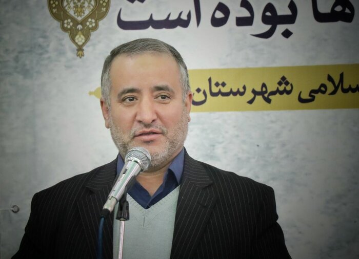 بهرهبرداری از ۵۱ طرح گرمسار، آذینبخش سومین روز از بهار چهلوسوم انقلاب