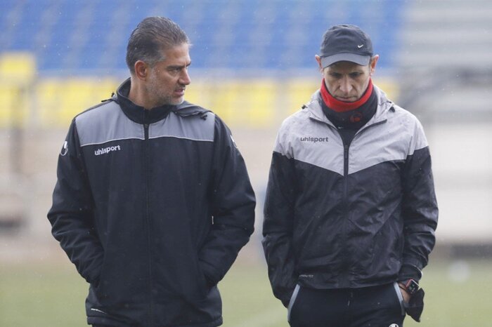 برگزاری تمرین پرسپولیس در هوای بارانی/ استقبال از بازگشت سرمربی