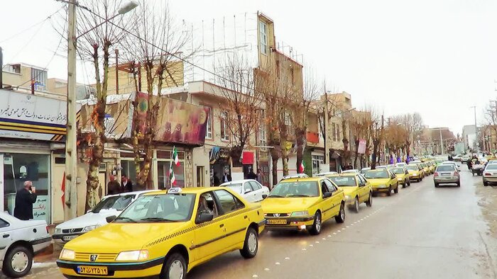 انقلاب اسلامی منشا عزت و پیشرفت برای ملت ایران بود