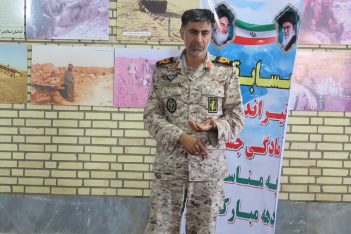 مسابقات تیراندازی و آمادگی جسمانی نیروهای نظامی مستقر در آبادان برگزار شد