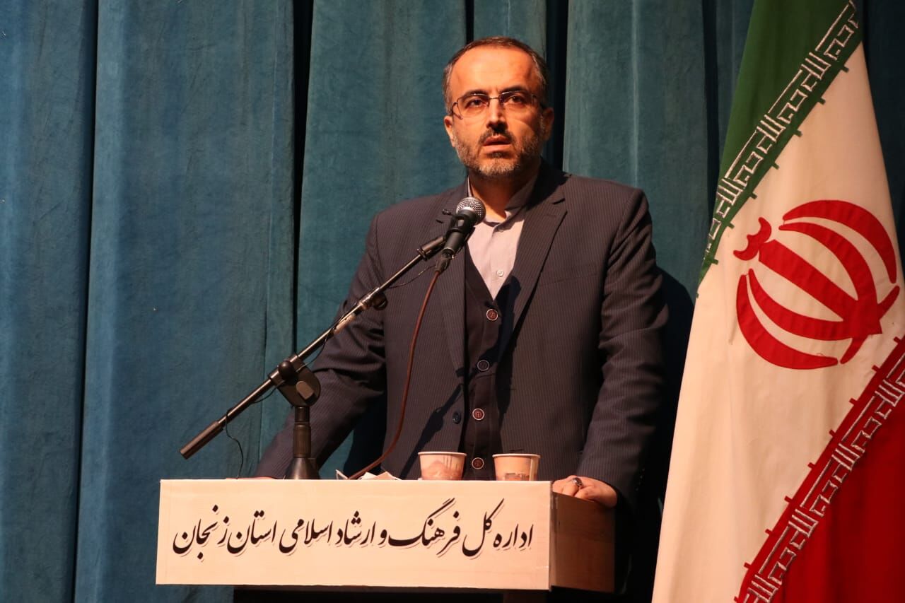 عزت ایران اسلامی باید تبیین و پاس داشته شود