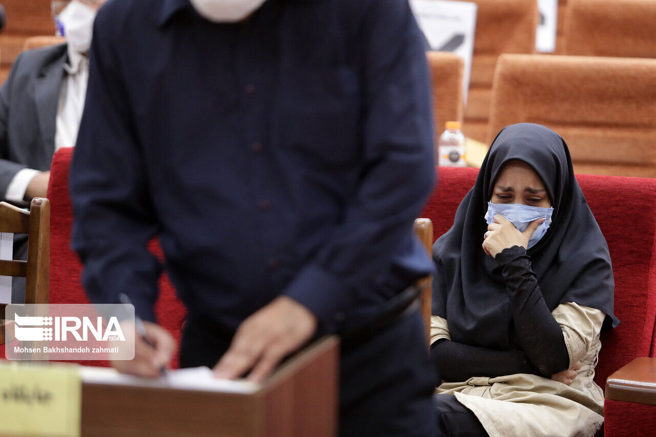 نبرد غریبانه بانوان با بیماری سرطان