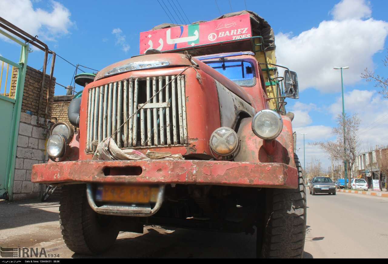 از راهبرد دولت برای کاهش رسوب کالا در بنادر تا طرح آبرسانی برای عشایر