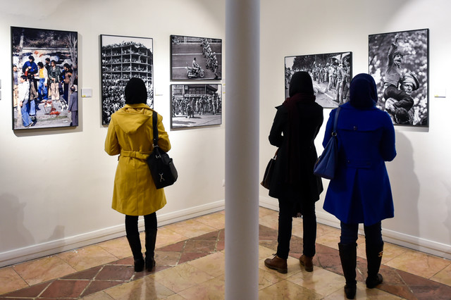 هفتهای با حضور نامداران هنرهای تجسمی در نمایشگاههای گروهی