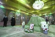 ایرانی صدر اور کابینہ کے اراکین نے امام خمینی(رح) سے تجدید عہد کیا