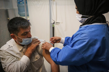واکسیناسیون حجاج سیستان و بلوچستان در مراکز جمعیت هلال احمر انجام شد