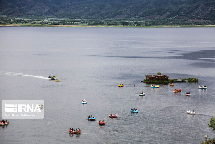 زریبار،اکوسیستم آبی با زیباترین چشم اندازها