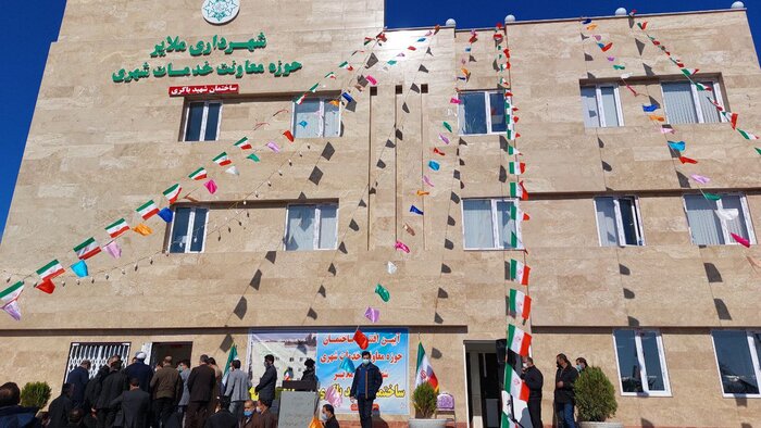 معاون استاندار همدان: نگاه به ظرفیتهای داخلی راهکار مقابله با تحریمهای ظالمانه است