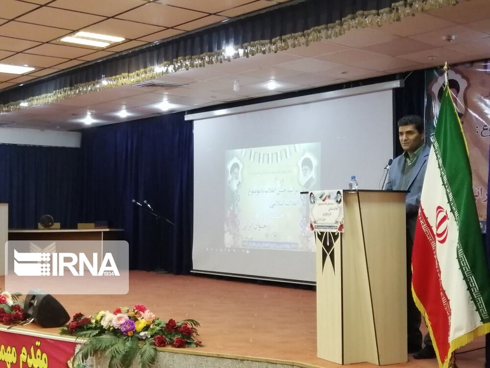 فرماندار سقز: نقد رسانه‌ای باید برای اعتلای جامعه باشد