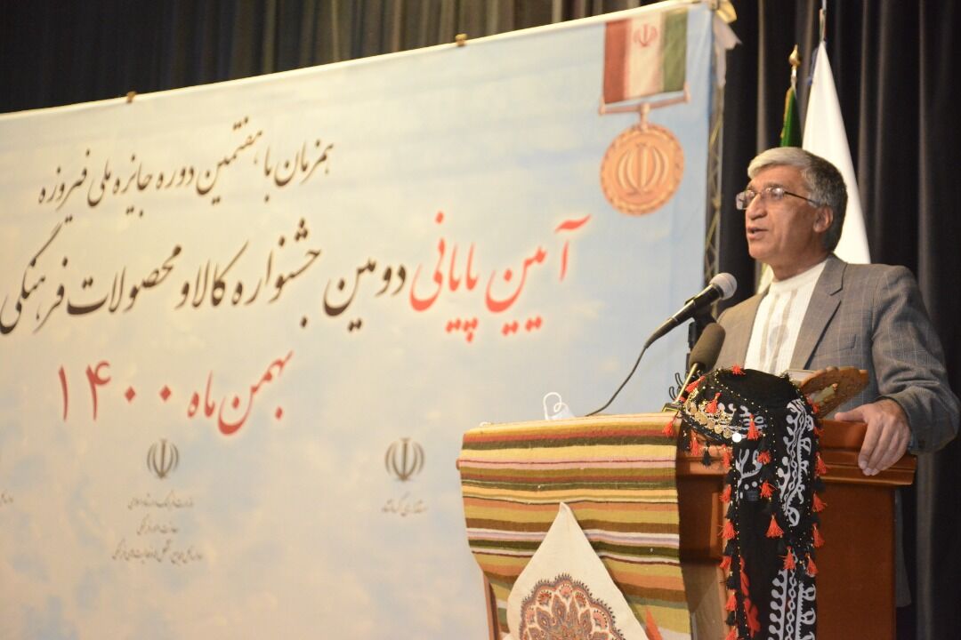 فرهنگ و ارشاد اسلامی کرمانشاه به صورت ویژه از صنایع‌دستی حمایت می‌کند