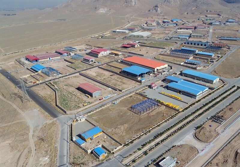 ۳۶ بنگاه اقتصادی راکد در استان همدان به چرخه تولید بازگشت