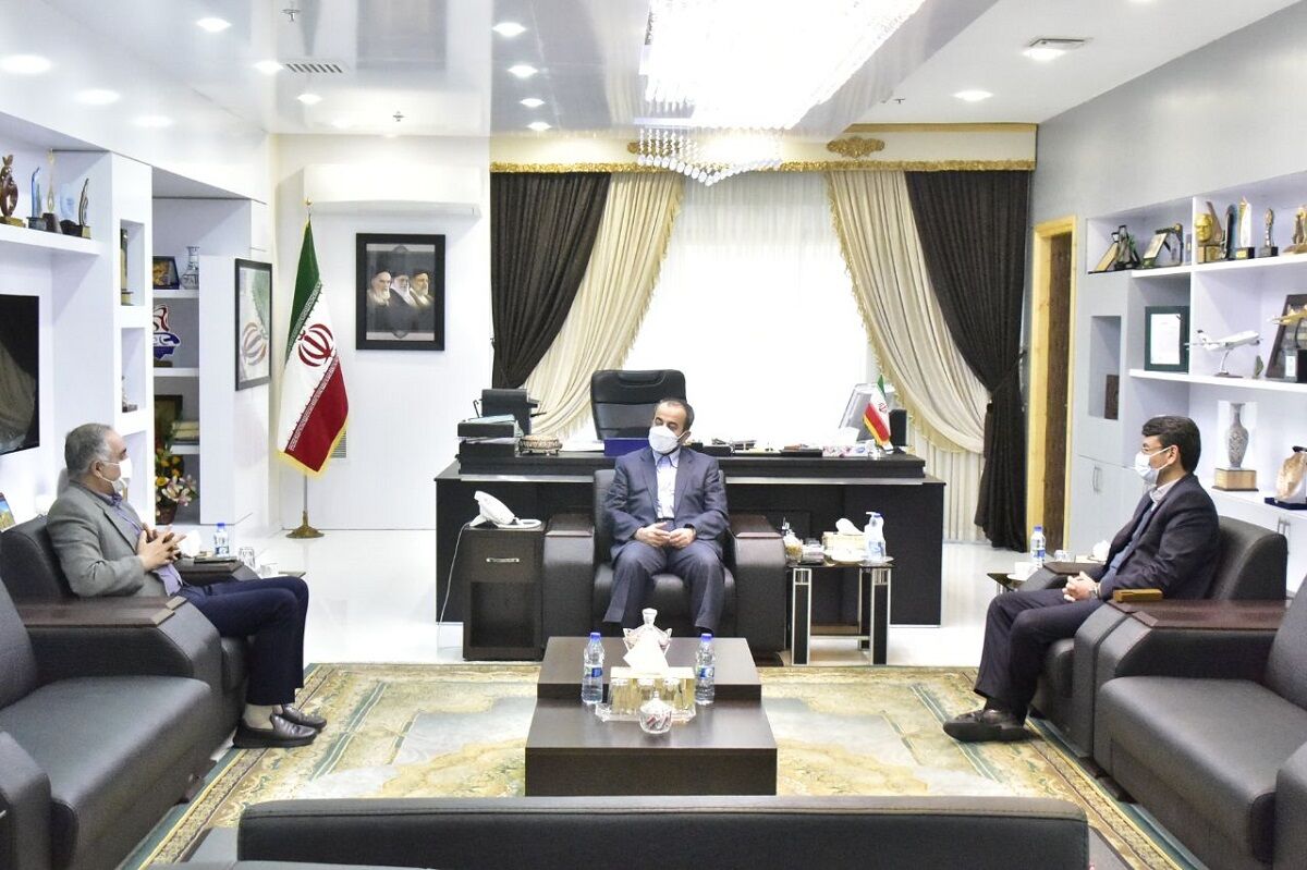 ۱۵ هزار نمونه معدنی در چهار شهرستان خراسان جنوبی تهیه شد ۱۵ هزار نمونه معدنی در چهار شهرستان خراسان جنوبی تهیه شد