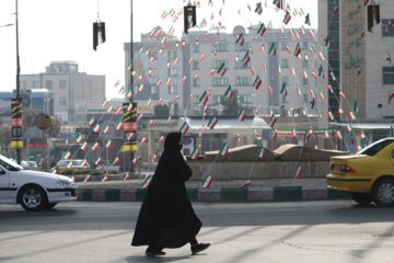 دهه فجروآذین بستن شهر درسمنان