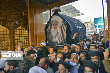 Procession of Grand Ayatollah Saafi Golpaygani in Iraq's Najaf & Karbala