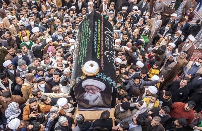 پیکر آیت الله صافی گلپایگانی در کربلا تشییع شد