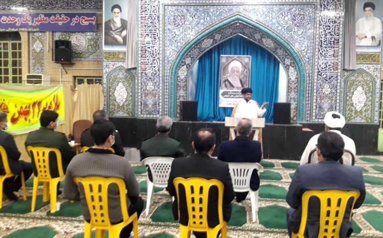 امام جمعه گناوه: آیت الله گلپایگانی مشاور امین  حضرت امام (ره) بود